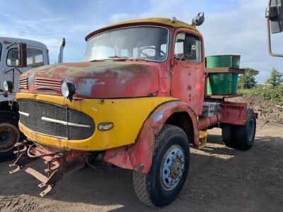 Old School Mercedes 1418 4x2 Tractor Unit - 2