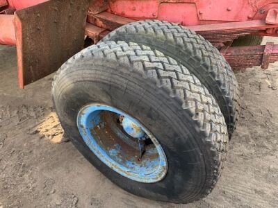 Old School Mercedes 1418 4x2 Tractor Unit - 5