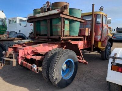Old School Mercedes 1418 4x2 Tractor Unit - 9