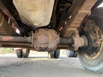 Old School Mercedes 1418 4x2 Tractor Unit - 13