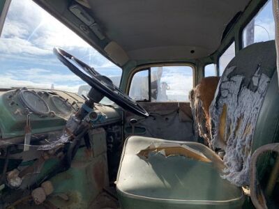 Old School Mercedes 1418 4x2 Tractor Unit - 19
