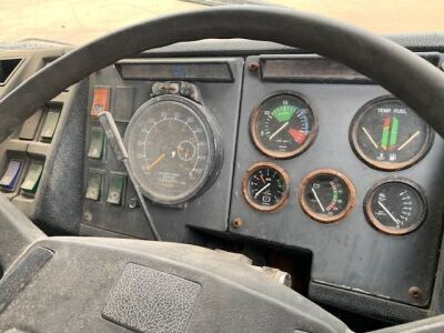 1989 Volvo F10 4x2 Tractor Unit - 17