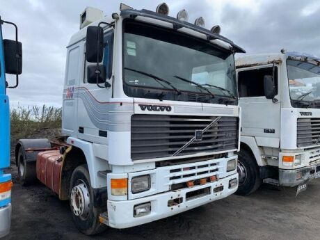 Volvo F12 360 LHD 4x2 Tractor Unit