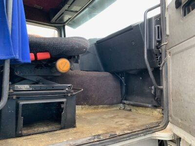 Volvo F12 360 LHD 4x2 Tractor Unit - 15
