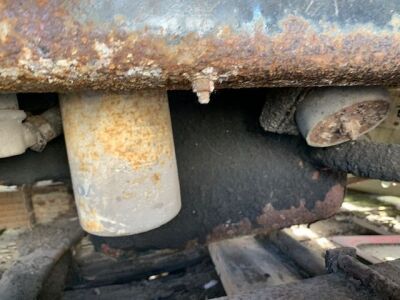 1984 Volvo F6 Cab, Front & Rear Axle & Chassis Sections - 9