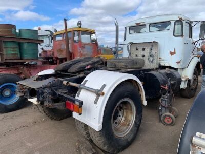 Mercedes 1418 4x2 Tractor Unit - 4