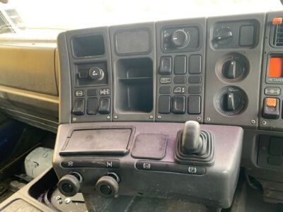 1995 Scania 143M 4x2 Tractor Unit V8 - 14