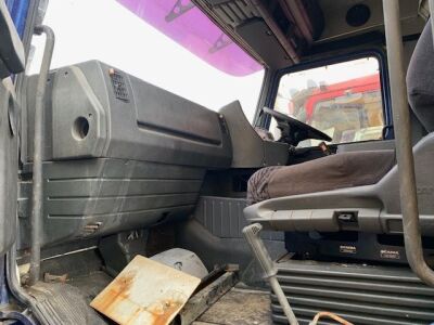 1995 Scania 143M 4x2 Tractor Unit V8 - 23