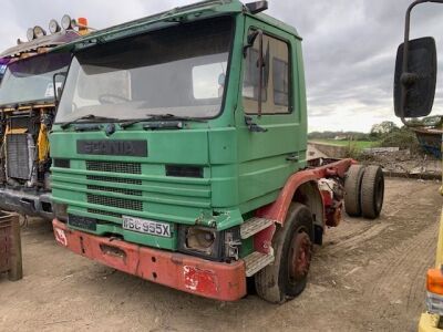 1982 Scania P82ML 4x2 Chassis Cab - 2
