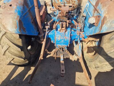 Ford Super Dexta 3000 Tractor - 8