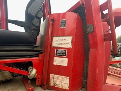 1977 Massey Ferguson MF1200 4x4 Tractor - 11
