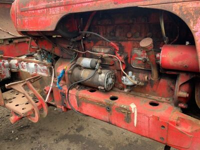 David Brown 950 Tractor - 8