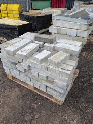 2 x Pallets of Various Blocks - 3