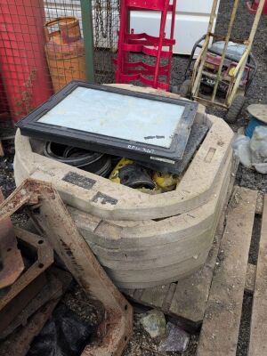 Drainage Cover Stones & Manhole Covers - 2