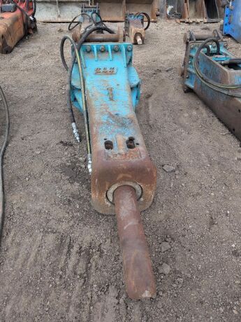 Demco Hydraulic Breaker, 100mm Pins