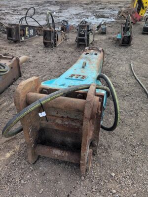 Demco Hydraulic Breaker, 100mm Pins - 2