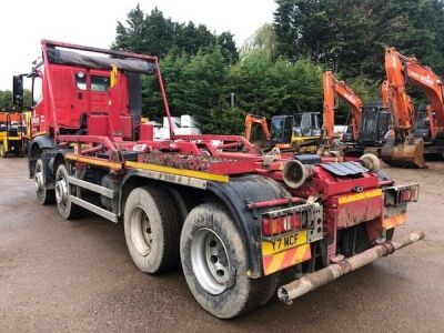 2016 Mercedes Arocs 3240 8x4 Hook Loader - 4