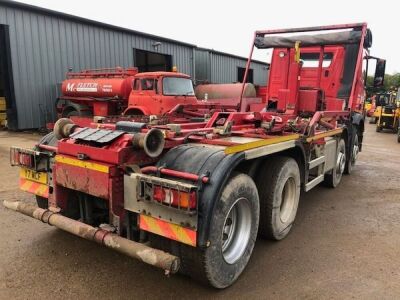 2016 Mercedes Arocs 3240 8x4 Hook Loader - 5