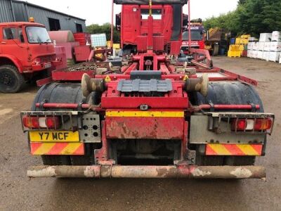 2016 Mercedes Arocs 3240 8x4 Hook Loader - 6