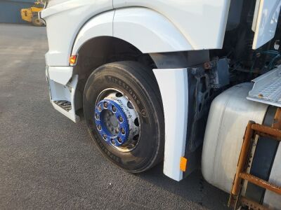 2018 Mercedes Actros 6x2 Midlift Tractor Unit - 11