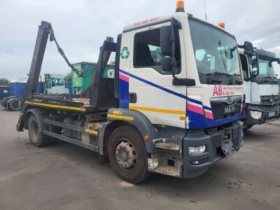 2019 Man TGM 18.250 4x2 Skiploader - 2