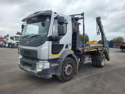 2016 Volvo FL250 4x2 Skiploader