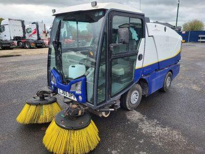 2015 Johnston Compact Sweeper