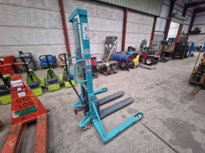 Jungheinrich Hydraulic Pallet Stacker  - 4