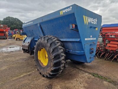 2011 Harry West 2000 Dual Single Axle Spreader - 3