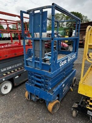 Genie GS-1932 Scissor Lift - 6