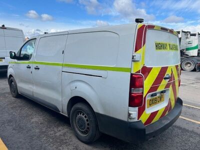 2019 Peugeot Expert 1200 SWB Van - 3