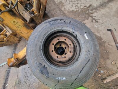 5x Miscellaneous Tyres & Rims - 3