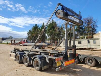 2005 Boughton Triaxle Drawbar Big Hook Bin Trailer - 13