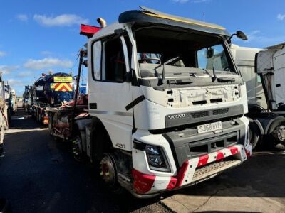 2018 Volvo FM420 8x4 Hook Loader