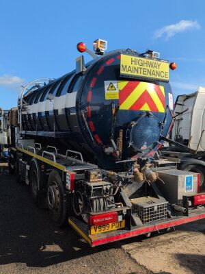 2016 DAF CF 8x2 Rear Steer Tanker