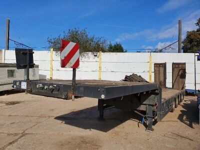 King MTS67 4 Axle Stepframe Low Loader - 32