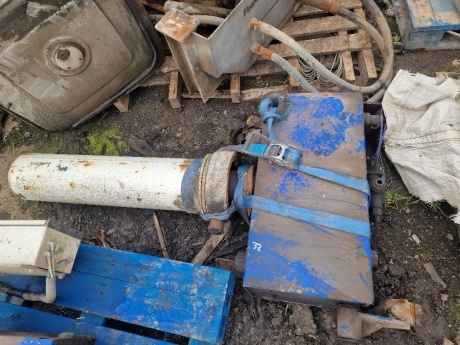 Tipper Ram, Edbro & Oil Tank