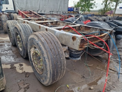 Triaxle Trailer Chassis Section, Merecedes Discs