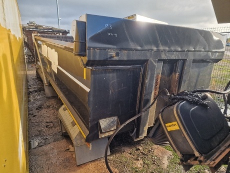 Steel 8 Wheeler Tipper Body
