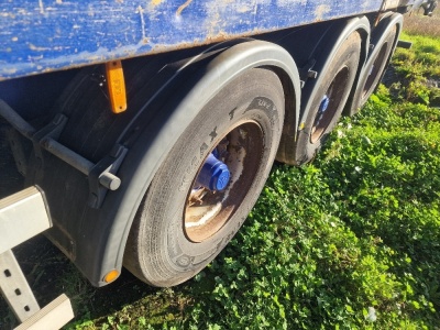 Montracon Triaxle Curtainside Trailer - 7