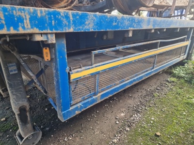 1988 York Tandem Axle Flat Trailer - 4