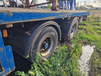 1988 York Tandem Axle Flat Trailer - 5