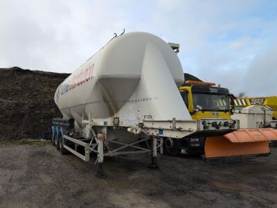 2016 Feldbinder Triaxle 3 Pot 50³ Powder Tanker