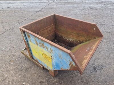 Small Tipping Skip with Fork Pockets