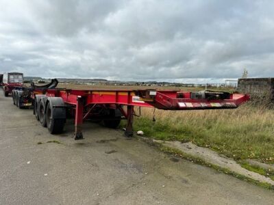 2011 Dennison Tri Axle Sliding Skeletal Trailer