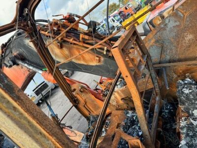 2010 Hitachi ZX130LCN-3 Tracked Excavator - 12