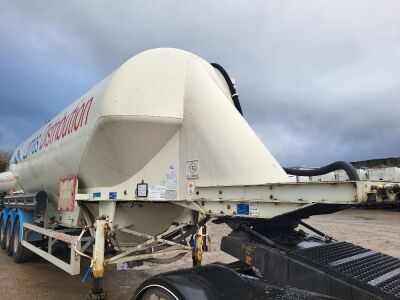 2011 Feldbinder 43³ Triaxle 3 Pot Powder Tank Trailer