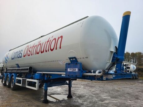 2017 Feldbinder Triaxle 60³ Tipping Powder Tanker