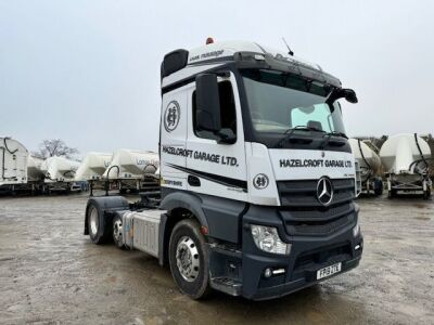 2019 Mercedes Actros 2448 6x2 Mini Mid Lift Tractor Unit