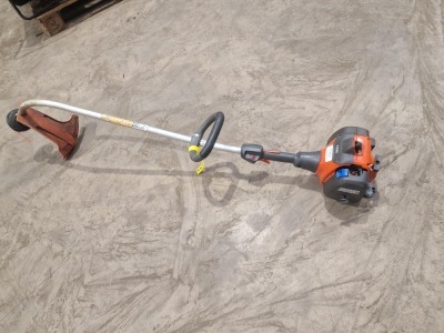 Husqvarna 129C Petrol Strimmer - 3